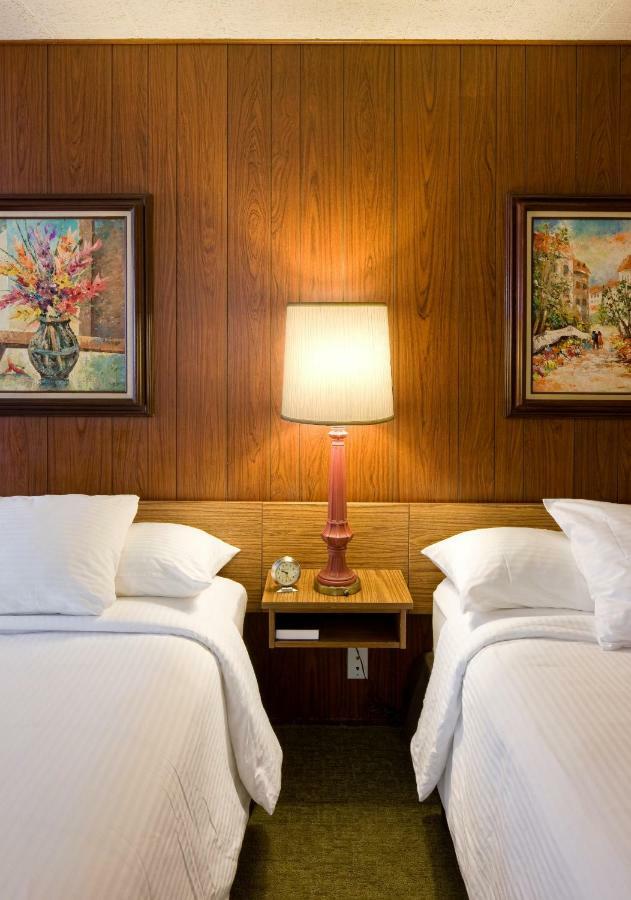 Sunset Motel Moriarty Екстериор снимка